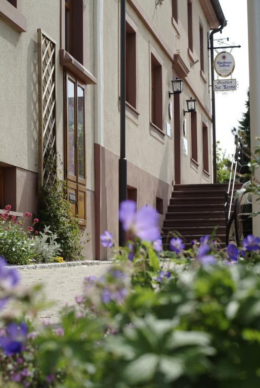 Akzent Hotel Krone Helmstadt Екстер'єр фото
